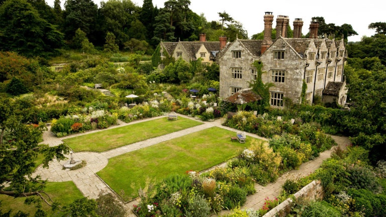 gravetye manor 1 768x432