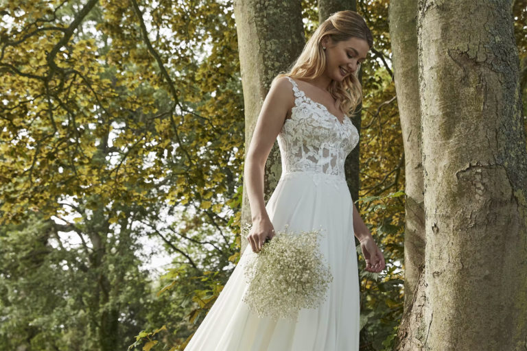 lily jacobs bridal boutique 2400x1600 1 768x512