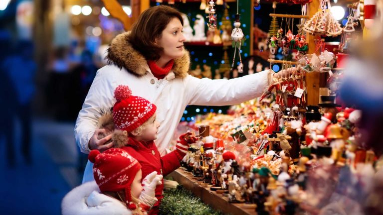 Christmas-Fair-849543622 Christmas-Fair-849543622